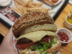 照烧凤梨牛肉特堡-The Habit Burger Grill 哈比特汉堡(爱琴海店)