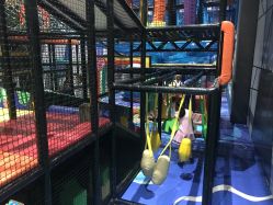 -反弹蹦床公园·亲子乐园·团建·派对(尚品奥莱店)