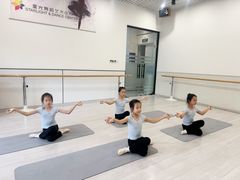 -星光舞蹈艺术中心