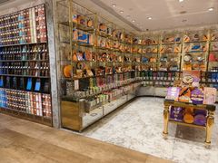 -VENCHI 闻绮(北京国贸商城店)