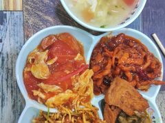 -晓宇盒饭(民安街店)