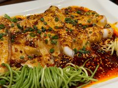 -有红鸡毛店·川菜(建设路店)