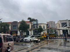 -观澜湖新城运动奥莱区