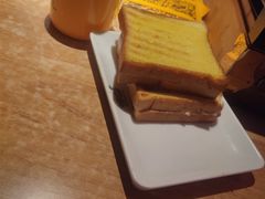 -喝丢一只鞋海鲜烧烤·海肠捞饭(东关街店)