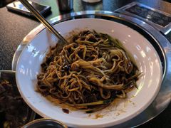 韩式炸酱面-包装马车·韩国料理·포장마차