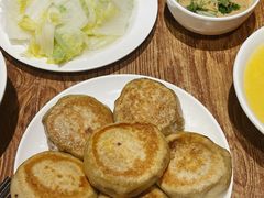 -清真吴记门钉肉饼·喜多利