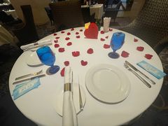 -AZUR聚(香格里拉饭店)