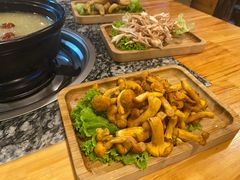 -云上珍野生菌(兴仁店)