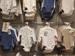 -H&M(华润万象城店)