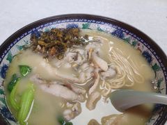 -明呈黄鱼面馆(斜土路店)