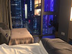 -得闲·高空SPA(东盟店)