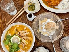 咖喱炸猪排堤坝饭-Ginko银子(青龙街店)