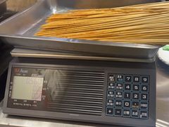 -李记称盘牛杂串串(广厦店)