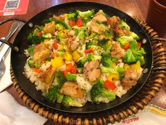 -玛格萝妮比萨屋(四平店)