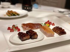 锦绣乳猪烧味拼盘-炳胜公馆(珠江新城店)