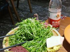 黑猪灼泉水时蔬-吃饭皇帝大土家民族菜(正大广场店)