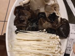 -湘肠香火锅店(团结湖店)