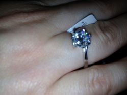 IMG_0593[1]-威德钻石-克拉钻大本营(南京东路店)