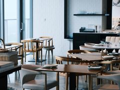 -瑰丽酒店·海吧·天际下午茶·现场DJ·天台酒吧