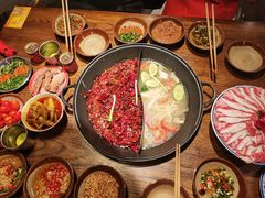 -萍姐火锅·公路夜市(武汉首店)