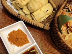 -老滇山寨•云南特色菜•地方菜•民族风情歌舞表演(金碧店)