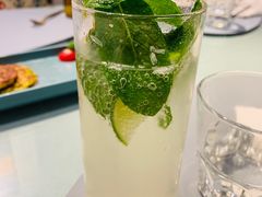 -伊斯坦布尔土耳其清真咖啡餐厅