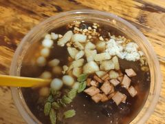 -特色油卤串串(水碾河店)
