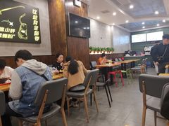 大堂-螺小胖柳州螺蛳粉(钟楼总店)