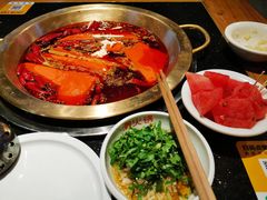 -潮火锅·麻辣牛肉火锅(观音桥方圆·LIVE店)
