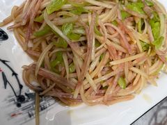 -蔼若春.传承三十年云南菜(金碧公园店)