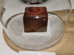 -潮一不贰·法式甜品·生日蛋糕·西式简餐(外滩店)