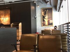 大堂-星巴克(上海虹桥南丰城办公楼店)
