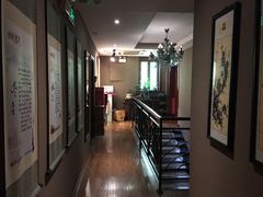 -莱蔻·圣灸堂·推拿艾灸(天山店)