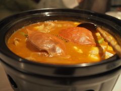梭子蟹番茄豆腐煲-菲乐餐厅(三十年经营·湖滨路店)