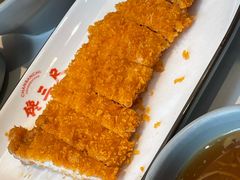 馋嘴炸猪排-馋三尺蟹粉小笼(人民广场店)