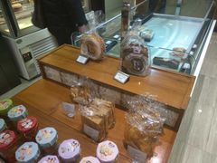 -莉莲蛋挞(大华悦沢书店)