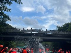 -雅鲁激流探险漂流