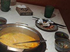 -喃喃椰·糟粕醋·椰子鸡火锅(七堡花园店)