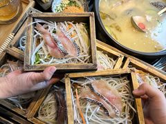 -小椒娘撒椒鱼火锅(三八广场店)