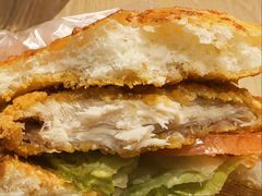 -必胜客(航洋国际店)