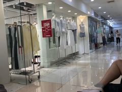 -百荣世贸商城