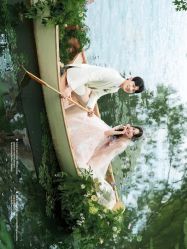 -雪中彩影婚纱摄影·微光艺术中心