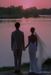 -上花轿婚纱摄影