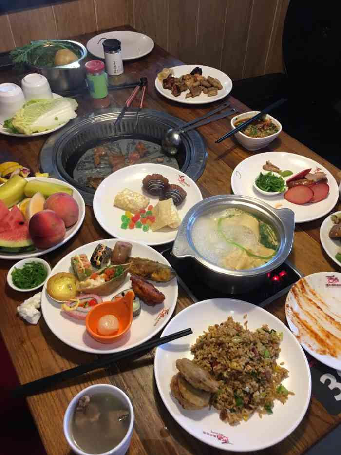 打分 60 /人 家乡的味道,好久没有回家了,阿郎山自助餐确实不错,今天