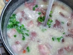 新鲜猪杂粥-南记食粥坊·宵夜大排档(莲花总店)