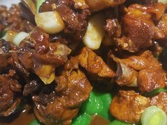 红烧土公鸡-老平安农家菜(平安店)