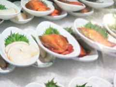 -雍容荟帝王蟹活龙虾展台自助(IFS黑金店)