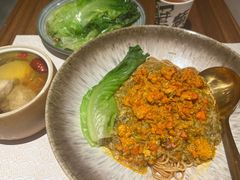 -蟹黄鱼·海派深夜面馆(巨鹿路店)