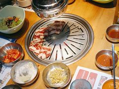 -老炉家木炭烤肉(长江国际店)