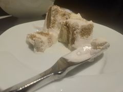 提拉米苏-穹六人间 people 6(岳阳路店)